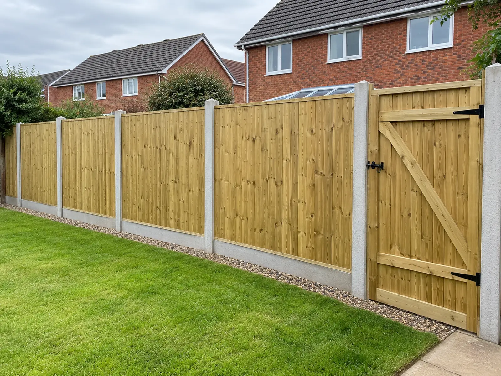 Fencing & gates